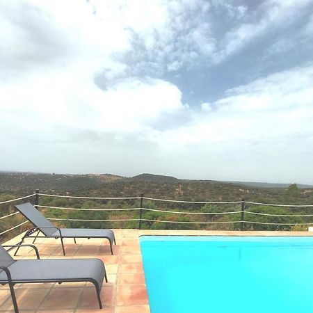 אל קסטיו דה לאס גוארדאס Casa Rural La Aulaga מראה חיצוני תמונה