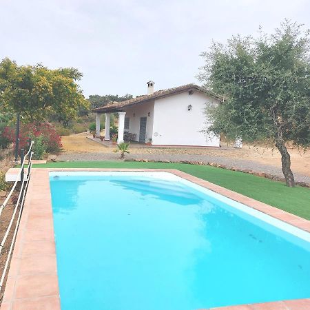 אל קסטיו דה לאס גוארדאס Casa Rural La Aulaga מראה חיצוני תמונה