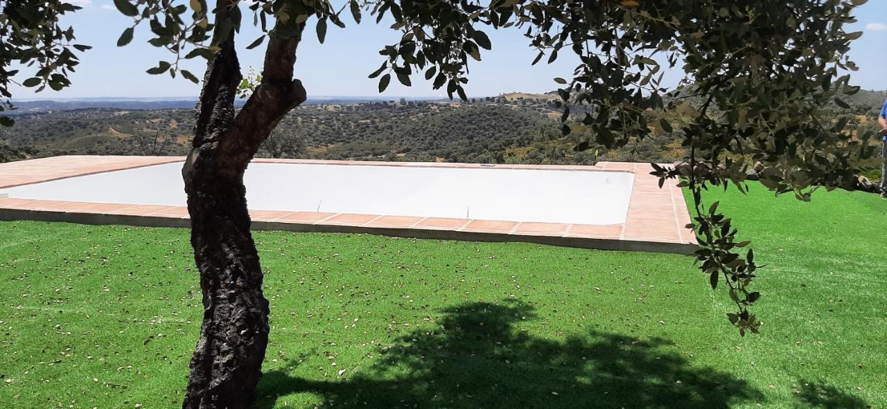אל קסטיו דה לאס גוארדאס Casa Rural La Aulaga מראה חיצוני תמונה