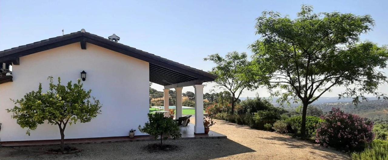 אל קסטיו דה לאס גוארדאס Casa Rural La Aulaga מראה חיצוני תמונה