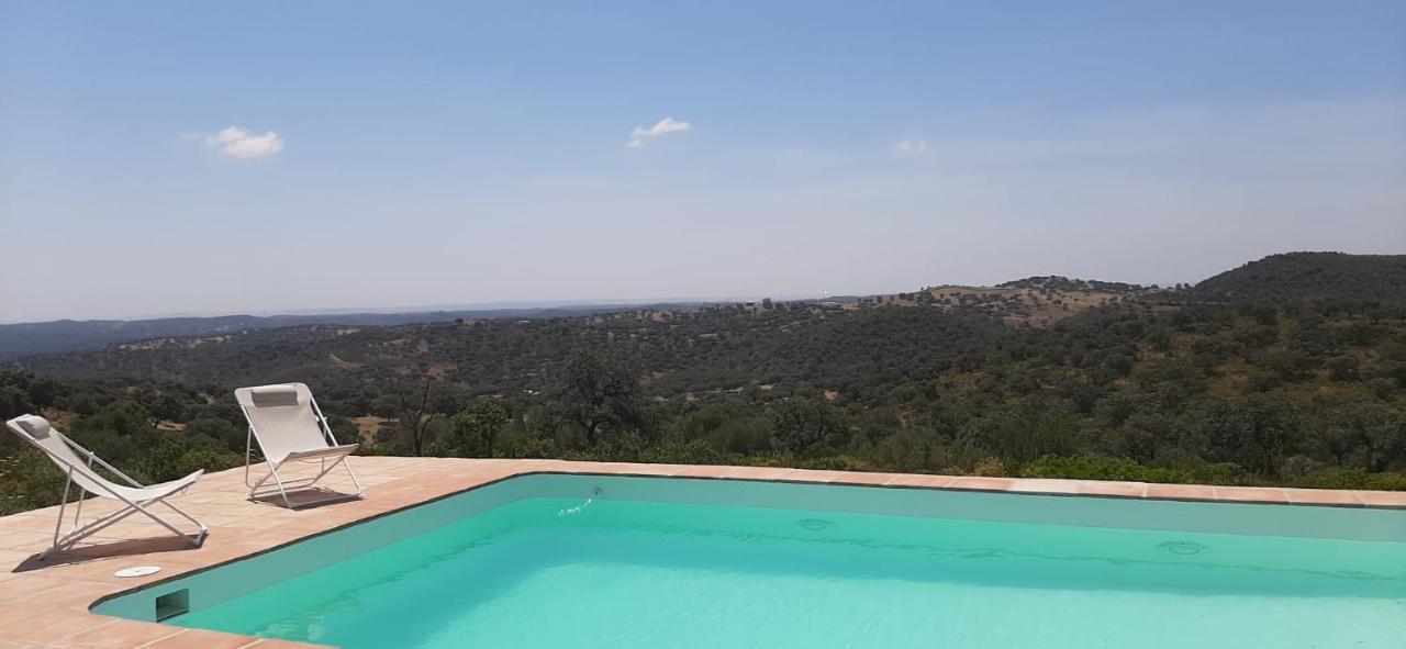 אל קסטיו דה לאס גוארדאס Casa Rural La Aulaga מראה חיצוני תמונה