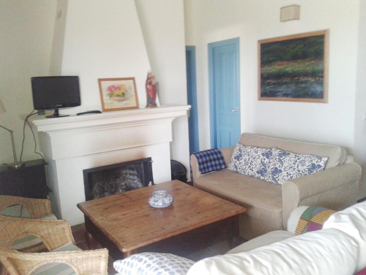 אל קסטיו דה לאס גוארדאס Casa Rural La Aulaga מראה חיצוני תמונה